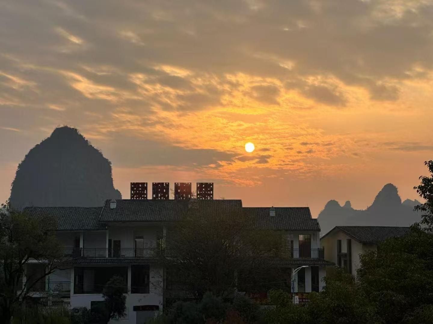 Guilin Heshe Lakeside Resort-Free Pick Up Service Stay Two Nights Exterior foto