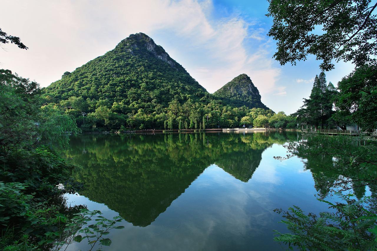 Guilin Heshe Lakeside Resort Exterior foto